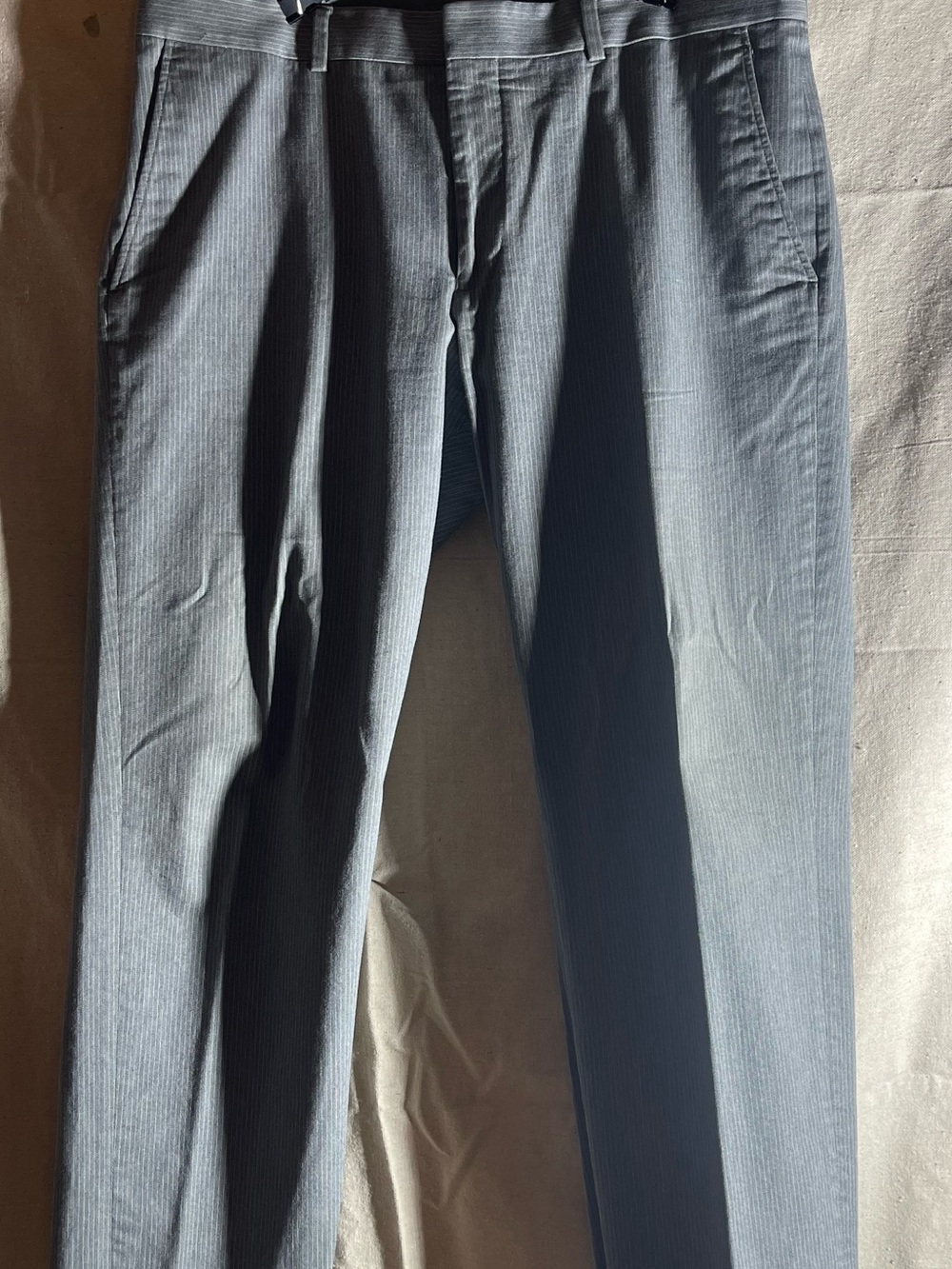 Express Men Casual Pants Slim Straight in pinstripe grey